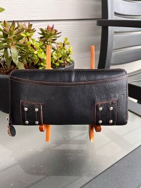 Vintage Cole Haan Zip Around Wallet in Black
